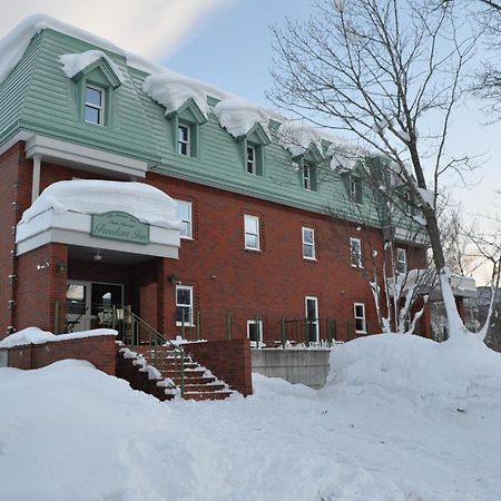 Niseko Freedom Inn Куттян Экстерьер фото