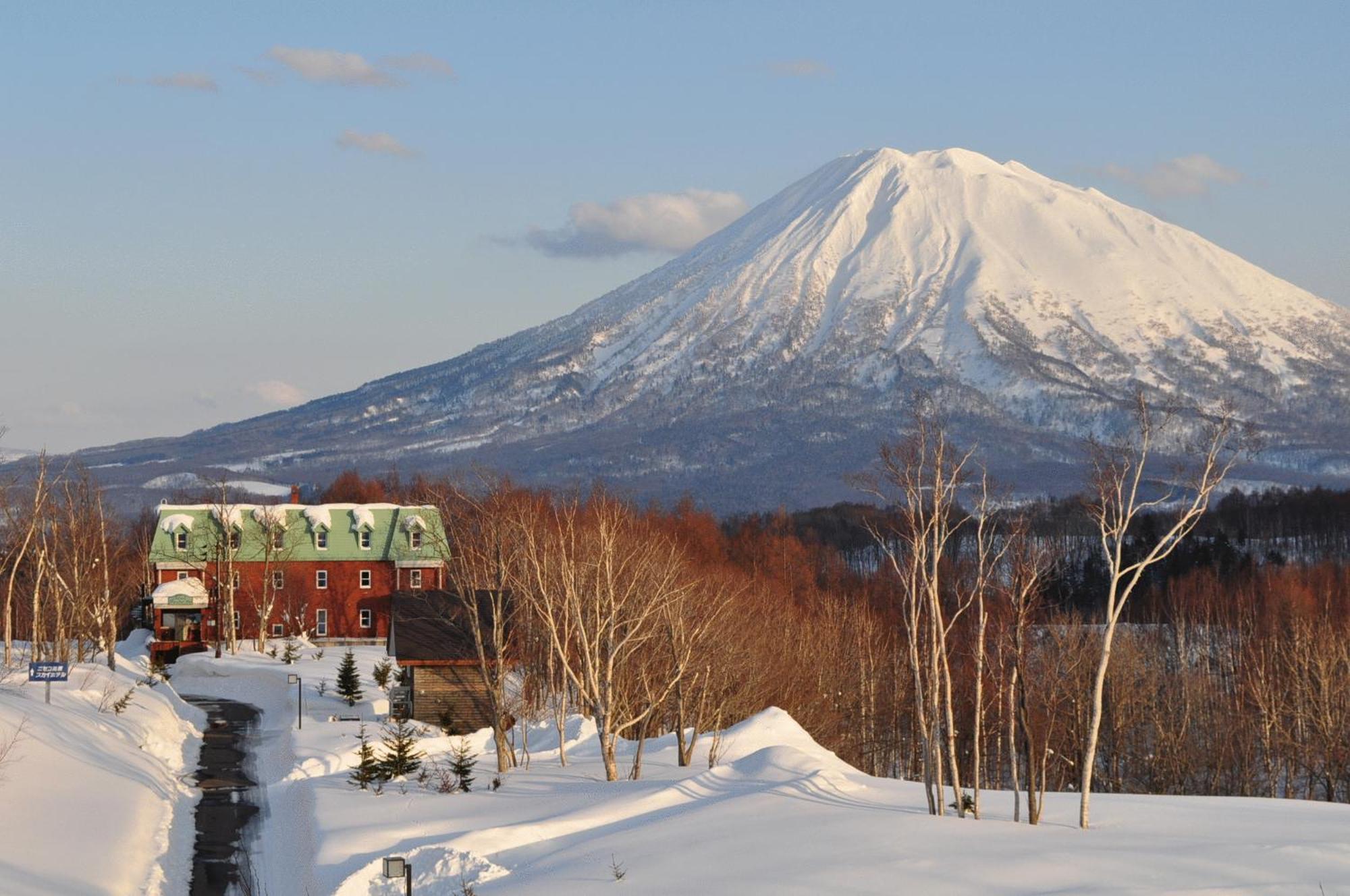 Niseko Freedom Inn Куттян Экстерьер фото